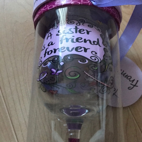 Sister wine glass - Picture 4 of 5